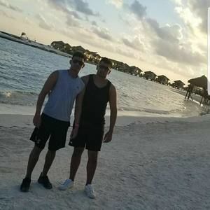 Meet your Posher, Sukhi